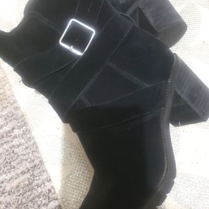 Clark's women suede booties